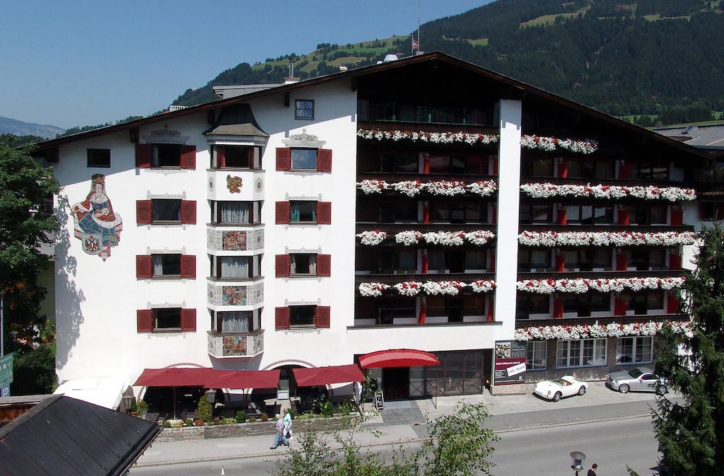 Q! Hotel Maria Theresia Kitzbuhel Exterior photo