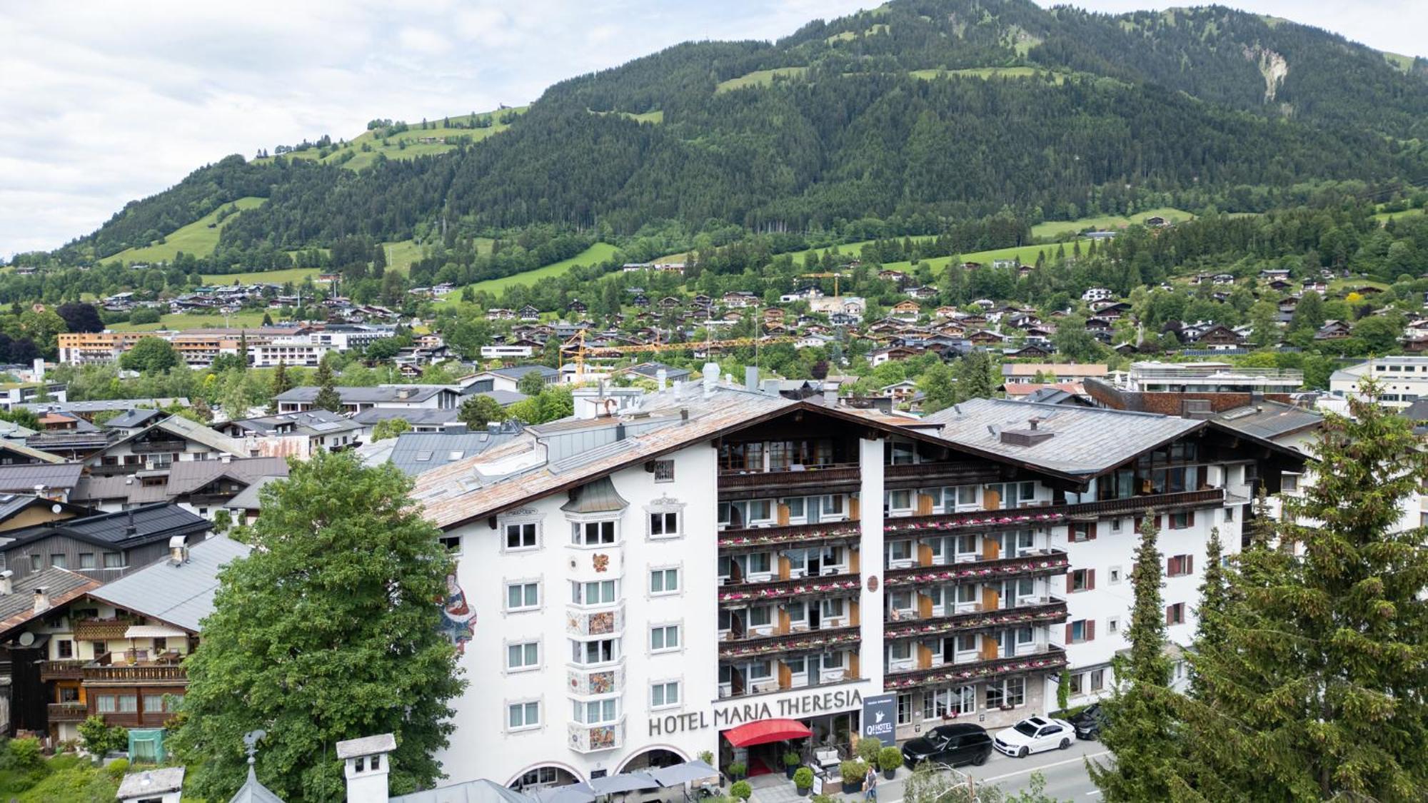 Q! Hotel Maria Theresia Kitzbuhel Exterior photo